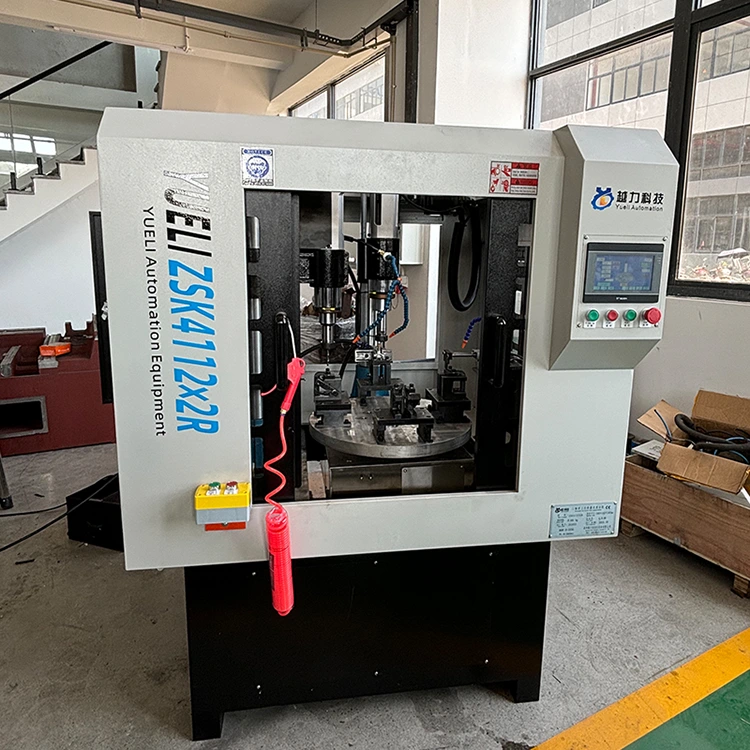 4 Eksenli CNC Delme Kılavuz Çekme Freze Makinesi 4 Eksenli CNC Delme Kılavuz Çekme Freze Makinesi